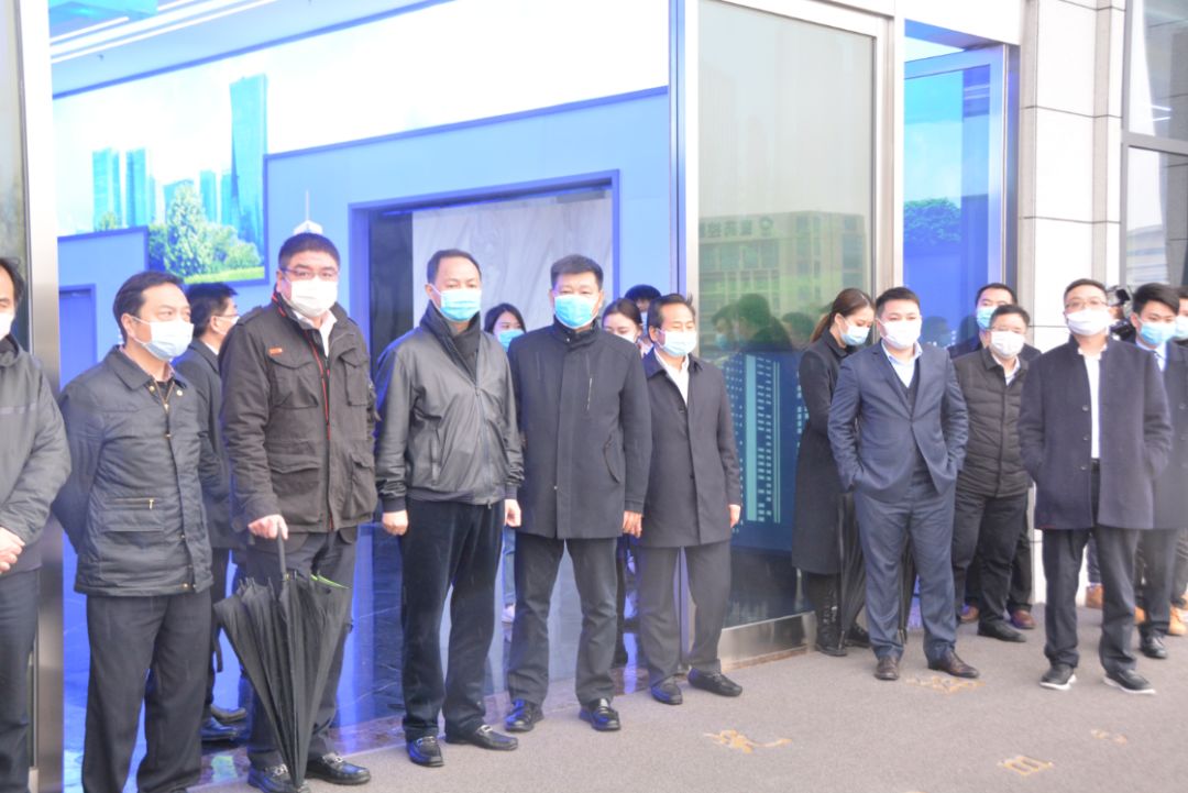 長沙市委副書記、代市長鄭建新一行調研今年會環境長沙中聯產業園