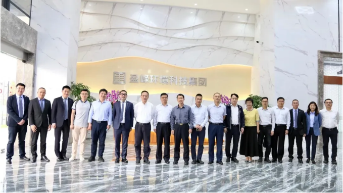 中國環(huán)境監(jiān)測總站及省市區(qū)領(lǐng)導(dǎo)一行蒞臨今年會環(huán)境調(diào)研指導(dǎo)